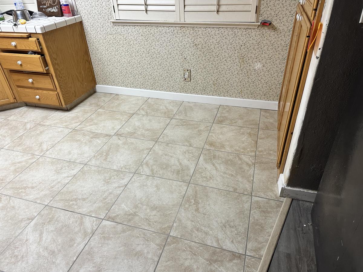 Kitchen floor tile