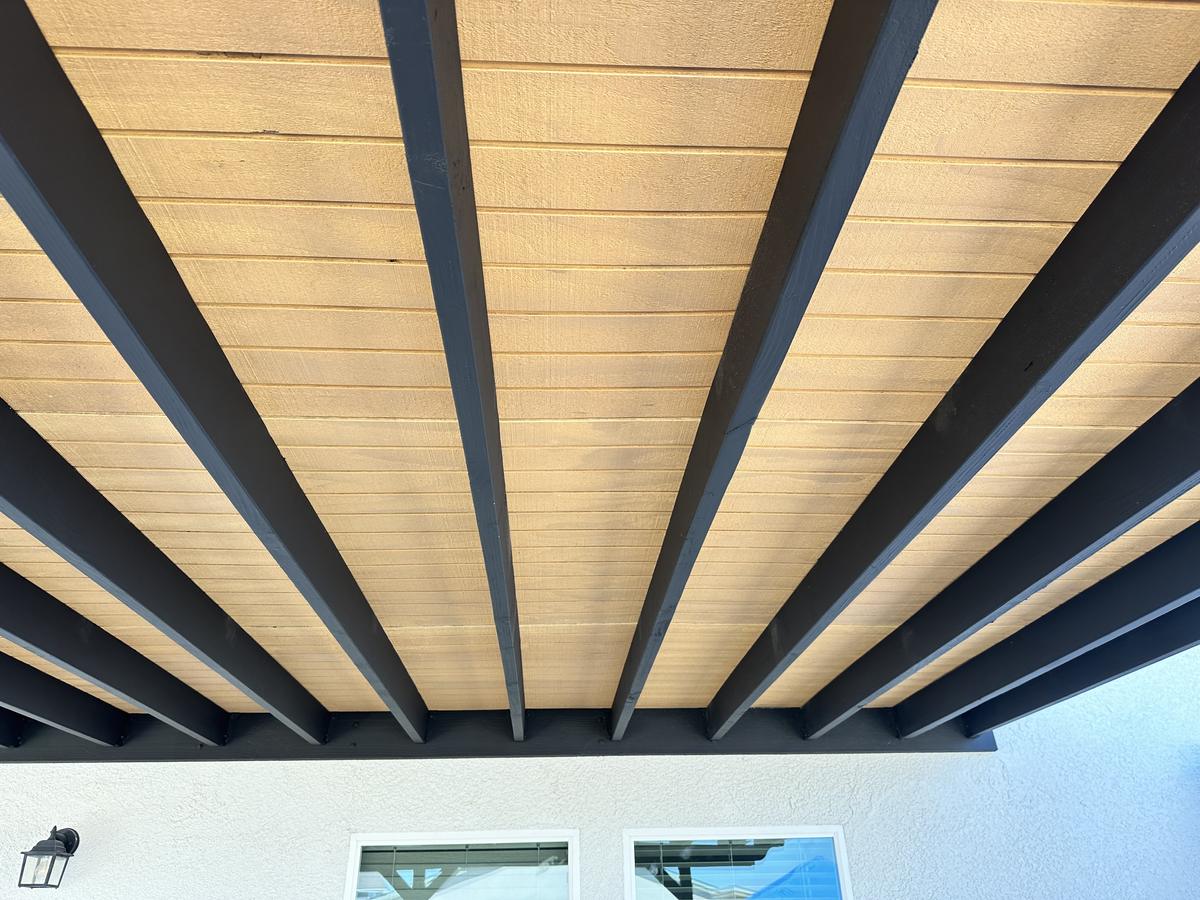 Ceiling & beam detail